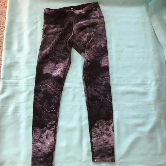 Tuff Athletics  Leggings - Picture 3 of 9